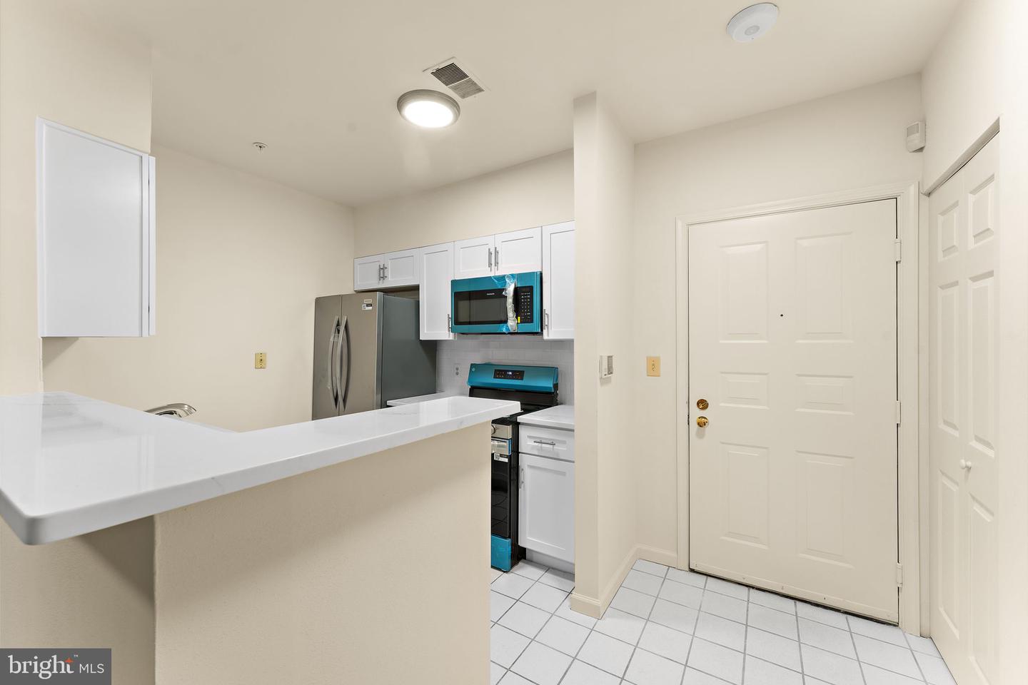 12919 ALTON SQ #117, HERNDON, Virginia 20170, 1 Bedroom Bedrooms, ,1 BathroomBathrooms,Residential,For sale,12919 ALTON SQ #117,VAFX2264098 MLS # VAFX2264098 12919 ALTON SQ #117, HERNDON, Virginia 20170, 1 Bedroom Bedrooms, ,1 BathroomBathrooms,Residential,For sale,12919 ALTON SQ #117,VAFX2264098 MLS # VAFX2264098