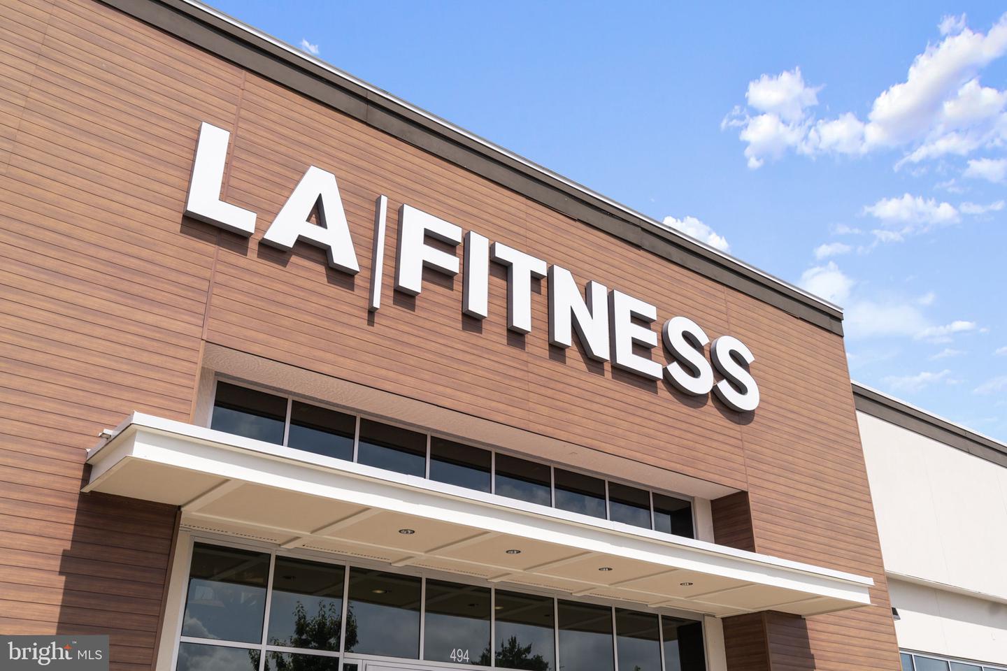 12919 ALTON SQ #117, HERNDON, Virginia 20170, 1 Bedroom Bedrooms, ,1 BathroomBathrooms,Residential,For sale,12919 ALTON SQ #117,VAFX2264098 MLS # VAFX2264098 12919 ALTON SQ #117, HERNDON, Virginia 20170, 1 Bedroom Bedrooms, ,1 BathroomBathrooms,Residential,For sale,12919 ALTON SQ #117,VAFX2264098 MLS # VAFX2264098