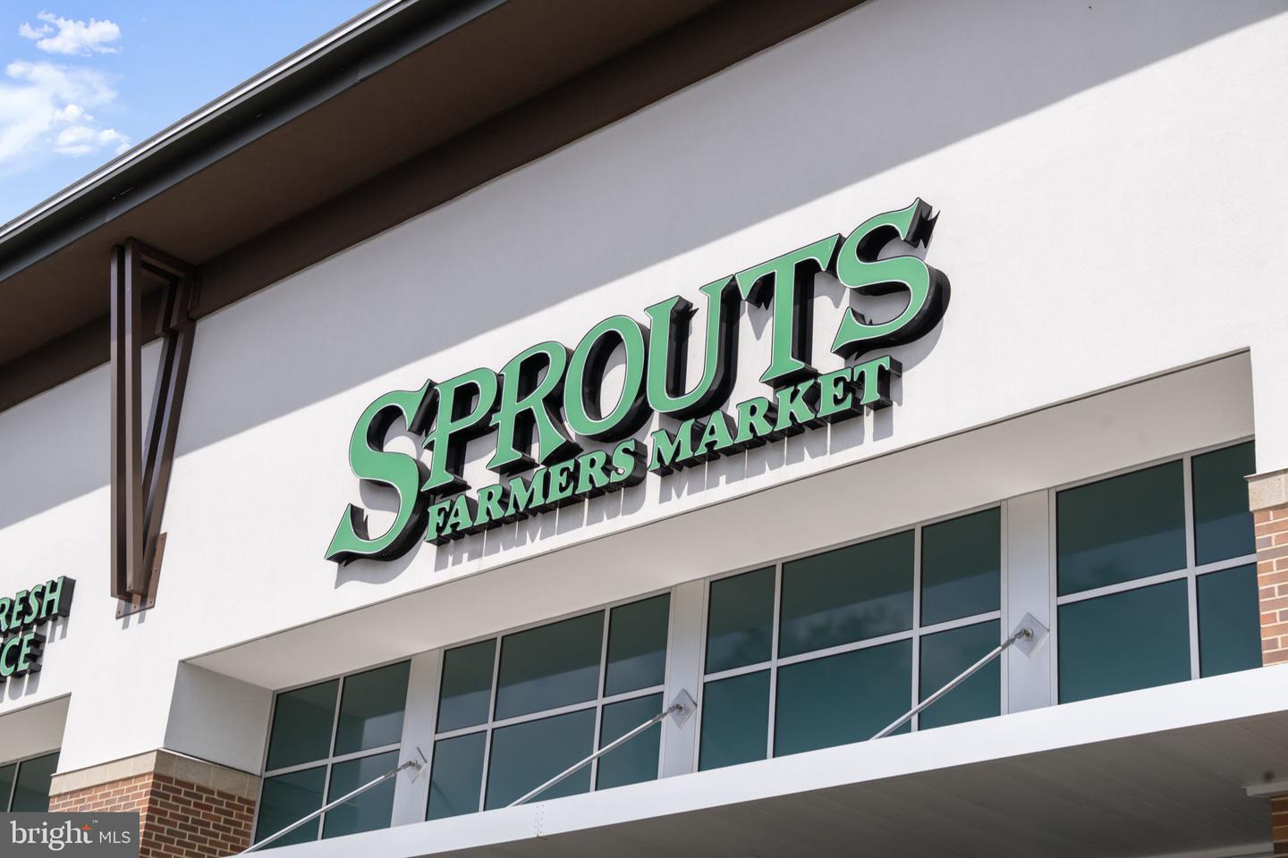 12919 ALTON SQ #117, HERNDON, Virginia 20170, 1 Bedroom Bedrooms, ,1 BathroomBathrooms,Residential,For sale,12919 ALTON SQ #117,VAFX2264098 MLS # VAFX2264098 12919 ALTON SQ #117, HERNDON, Virginia 20170, 1 Bedroom Bedrooms, ,1 BathroomBathrooms,Residential,For sale,12919 ALTON SQ #117,VAFX2264098 MLS # VAFX2264098