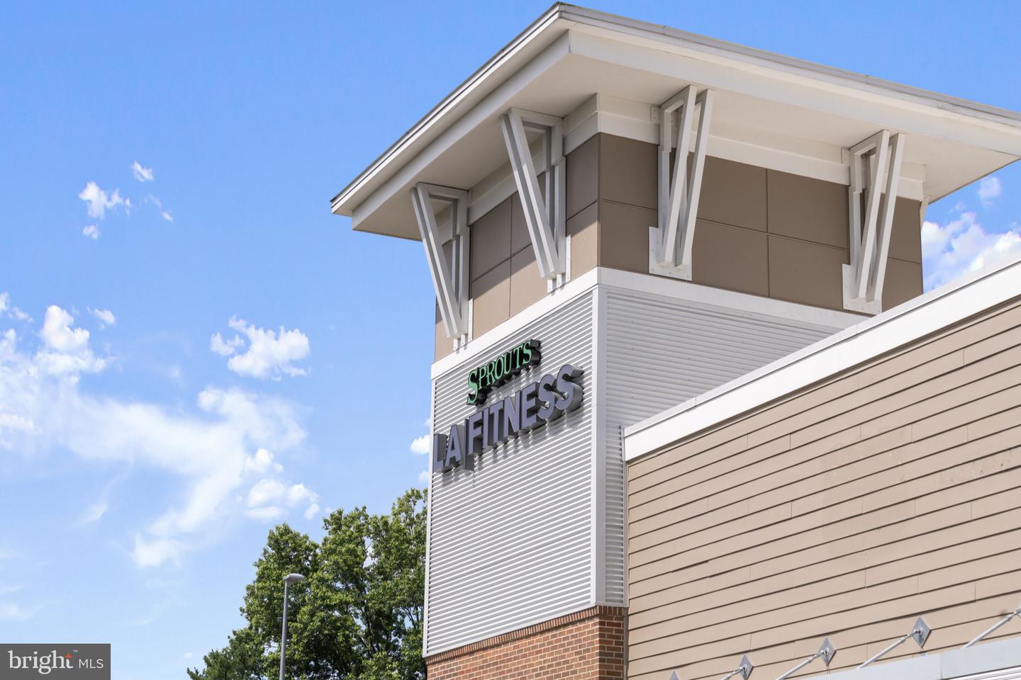 12919 ALTON SQ #117, HERNDON, Virginia 20170, 1 Bedroom Bedrooms, ,1 BathroomBathrooms,Residential,For sale,12919 ALTON SQ #117,VAFX2264098 MLS # VAFX2264098 12919 ALTON SQ #117, HERNDON, Virginia 20170, 1 Bedroom Bedrooms, ,1 BathroomBathrooms,Residential,For sale,12919 ALTON SQ #117,VAFX2264098 MLS # VAFX2264098