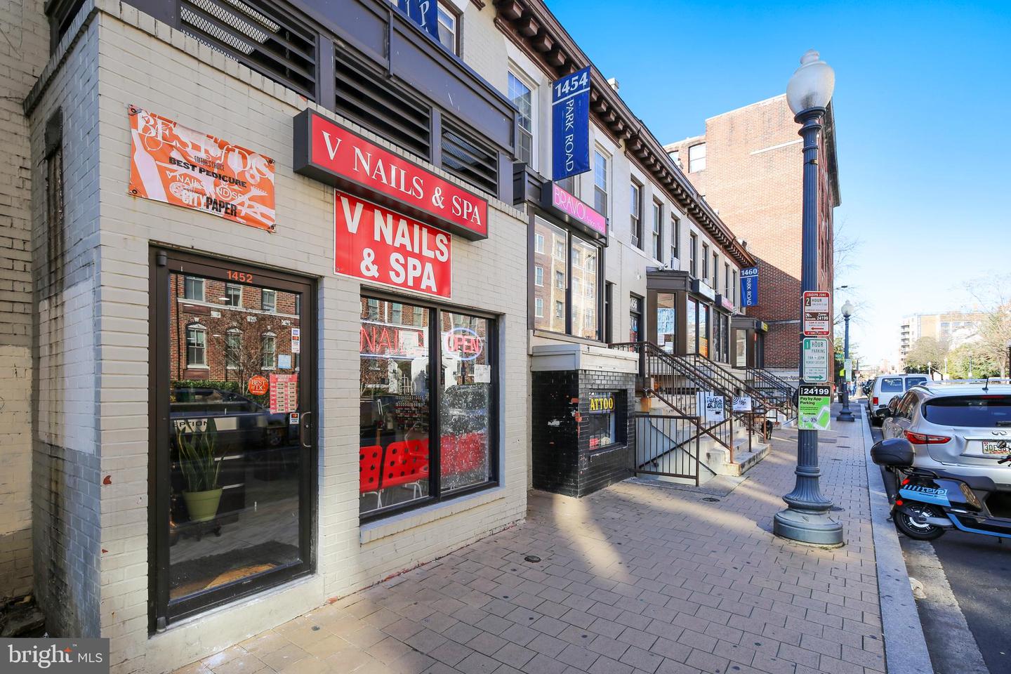 764 PARK RD NW, WASHINGTON, District Of Columbia 20010, 3 Bedrooms Bedrooms, ,2 BathroomsBathrooms,Residential,For sale,764 PARK RD NW,DCDC2217430 MLS # DCDC2217430