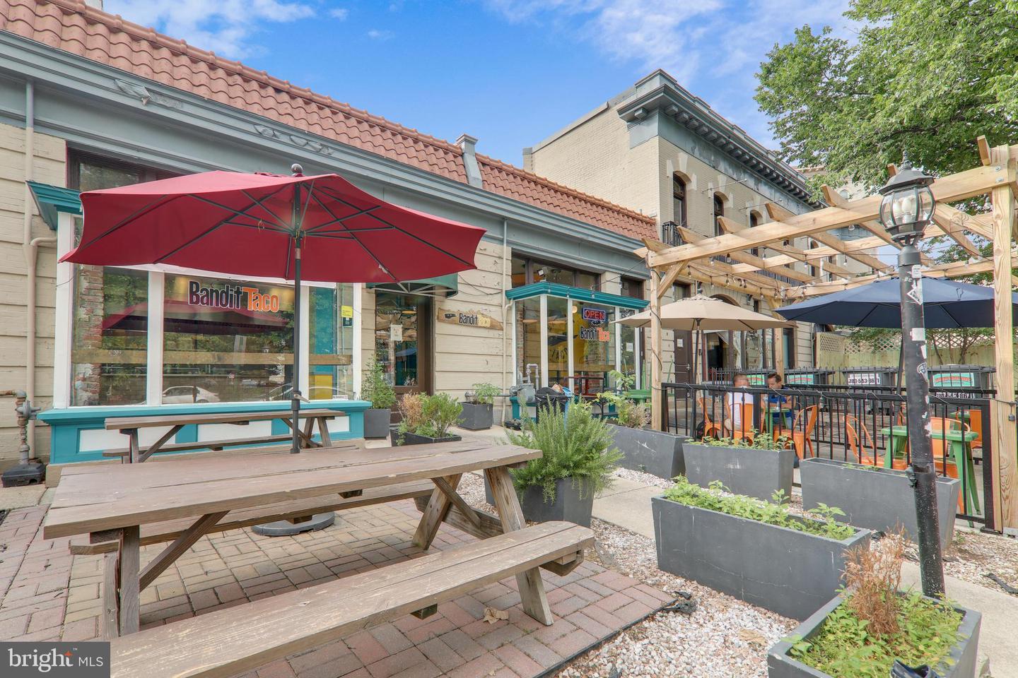 764 PARK RD NW, WASHINGTON, District Of Columbia 20010, 3 Bedrooms Bedrooms, ,2 BathroomsBathrooms,Residential,For sale,764 PARK RD NW,DCDC2217430 MLS # DCDC2217430
