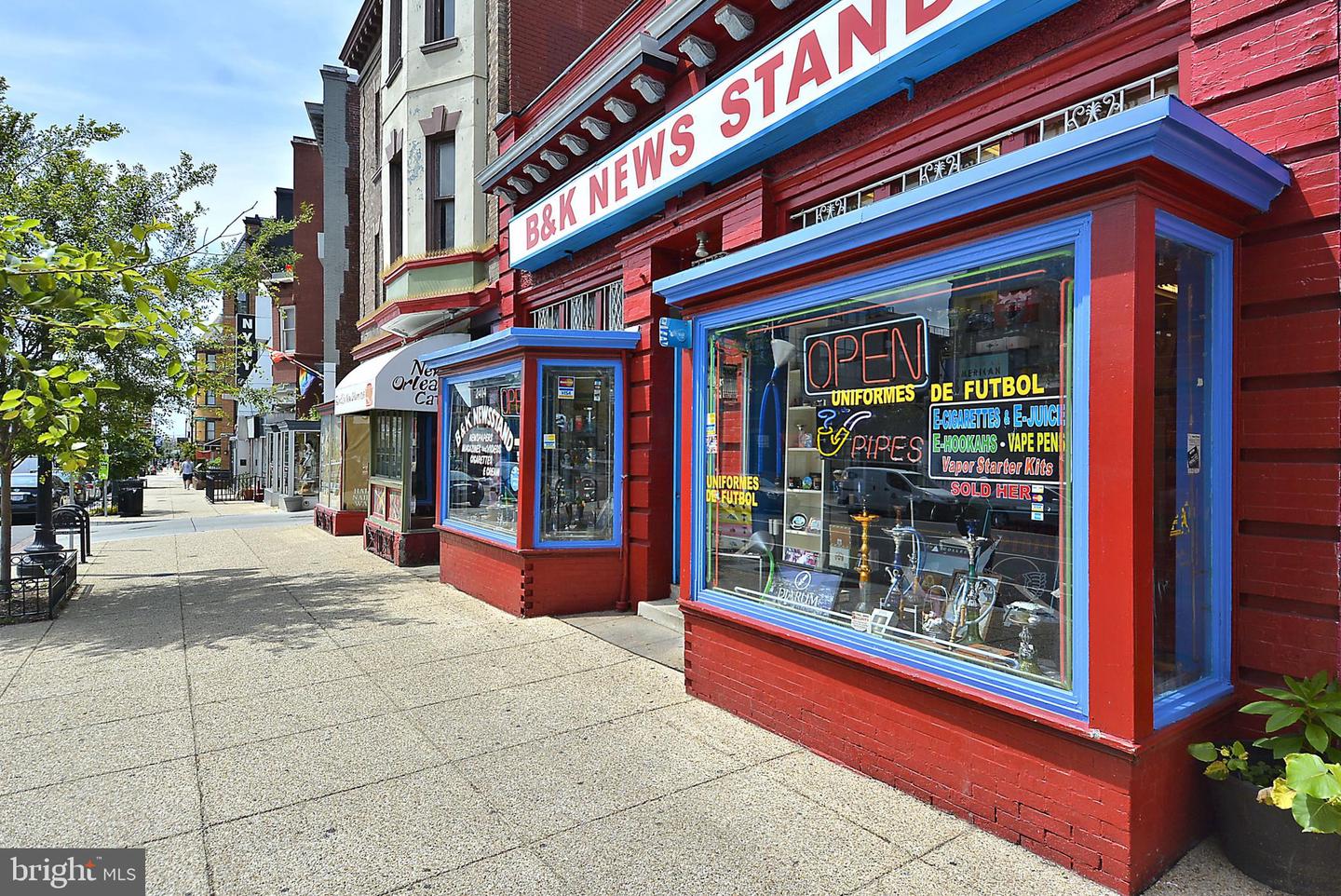 764 PARK RD NW, WASHINGTON, District Of Columbia 20010, 3 Bedrooms Bedrooms, ,2 BathroomsBathrooms,Residential,For sale,764 PARK RD NW,DCDC2217430 MLS # DCDC2217430