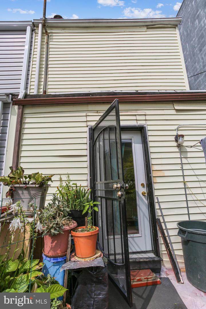 764 PARK RD NW, WASHINGTON, District Of Columbia 20010, 3 Bedrooms Bedrooms, ,2 BathroomsBathrooms,Residential,For sale,764 PARK RD NW,DCDC2217430 MLS # DCDC2217430