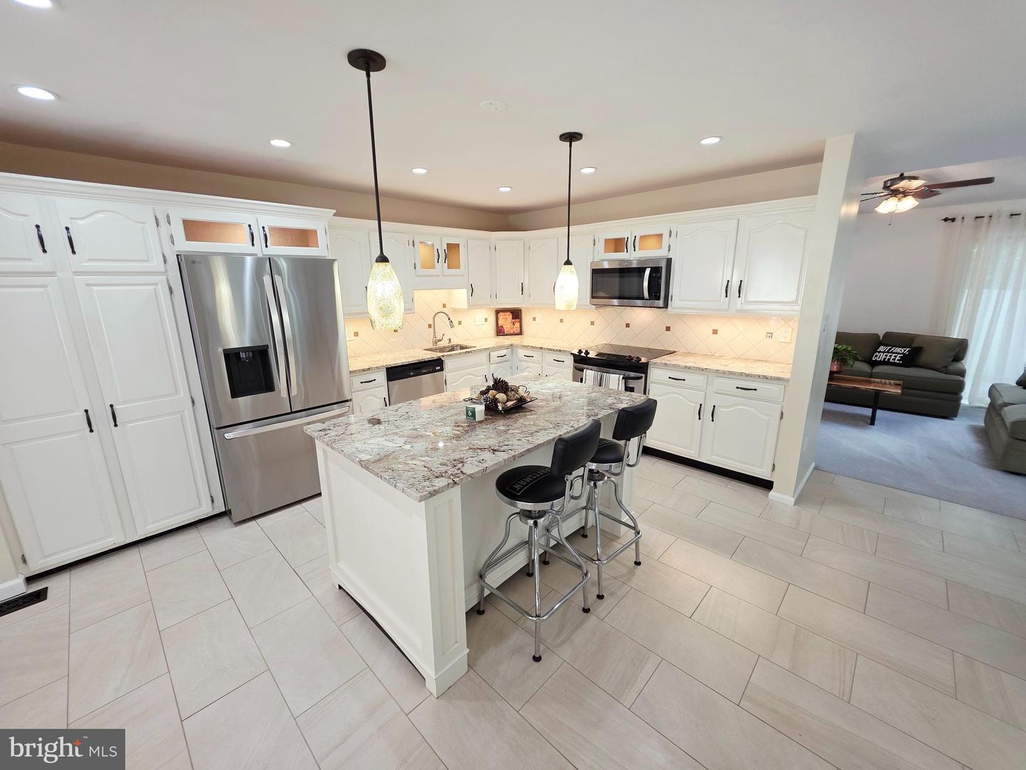 11682 MEDITERRANEAN CT, RESTON, Virginia 20190, 3 Bedrooms Bedrooms, ,2 BathroomsBathrooms,Residential,For sale,11682 MEDITERRANEAN CT,VAFX2264208 MLS # VAFX2264208