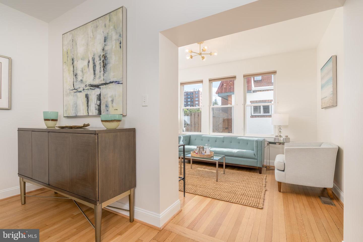 3249 38TH ST NW, WASHINGTON, District Of Columbia 20016, 3 Bedrooms Bedrooms, ,3 BathroomsBathrooms,Residential,For sale,3249 38TH ST NW,DCDC2217622 MLS # DCDC2217622