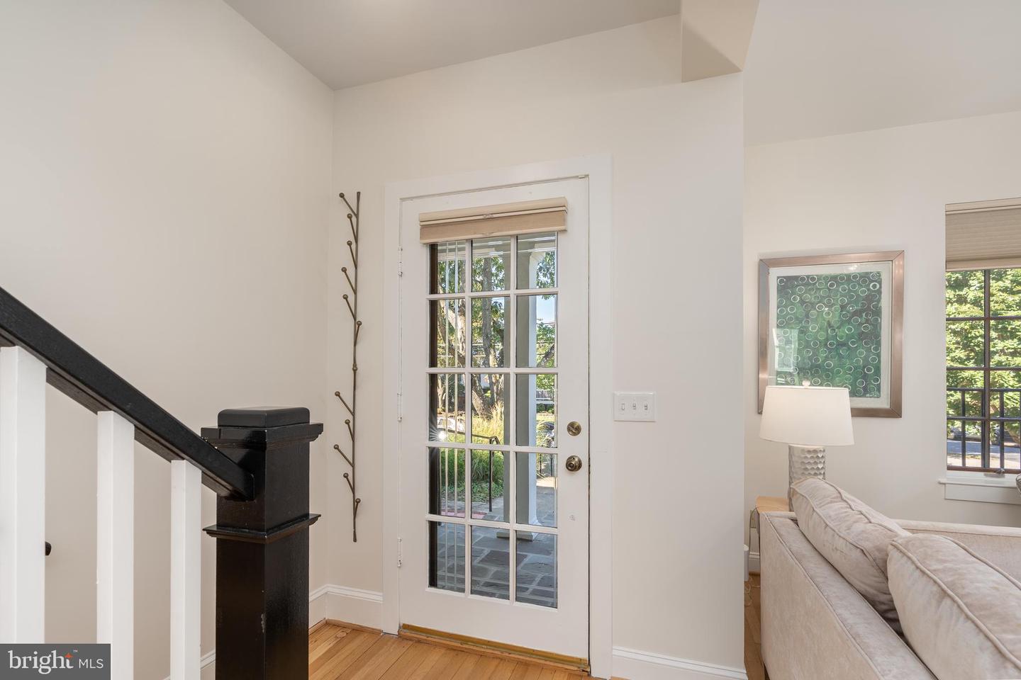 3249 38TH ST NW, WASHINGTON, District Of Columbia 20016, 3 Bedrooms Bedrooms, ,3 BathroomsBathrooms,Residential,For sale,3249 38TH ST NW,DCDC2217622 MLS # DCDC2217622