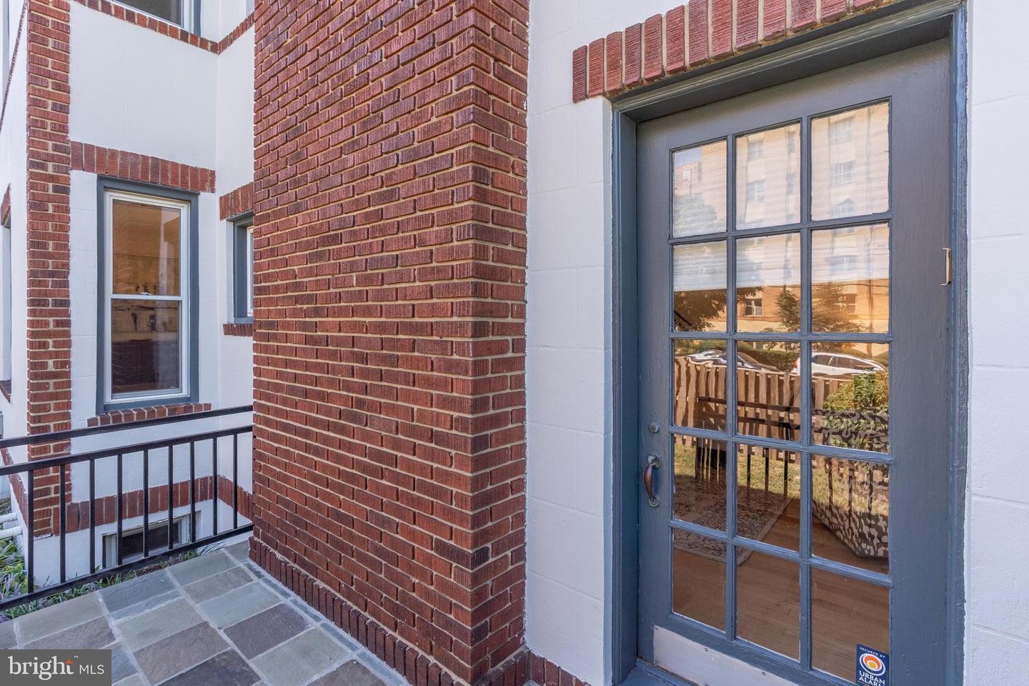 3249 38TH ST NW, WASHINGTON, District Of Columbia 20016, 3 Bedrooms Bedrooms, ,3 BathroomsBathrooms,Residential,For sale,3249 38TH ST NW,DCDC2217622 MLS # DCDC2217622