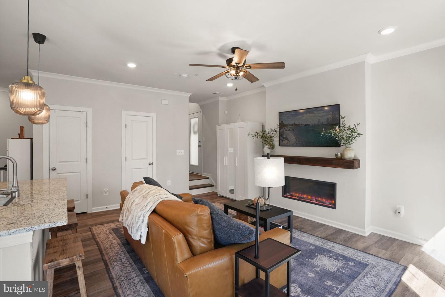 1317 RAIL STOP DR, WOODBRIDGE, Virginia 22191, 3 Bedrooms Bedrooms, ,2 BathroomsBathrooms,Residential,For sale,1317 RAIL STOP DR,VAPW2103100 MLS # VAPW2103100