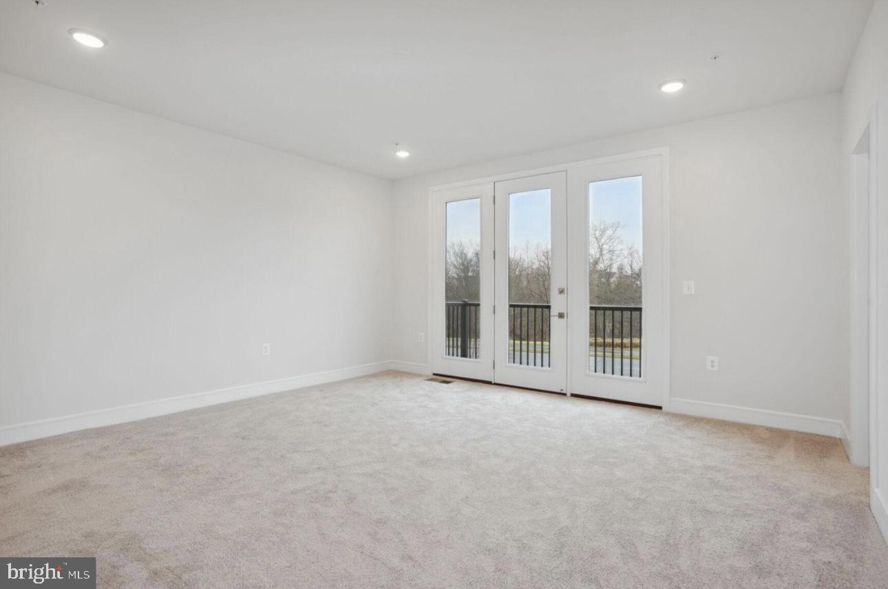 43234 FARRINGDON SQ, ASHBURN, Virginia 20148, 3 Bedrooms Bedrooms, ,3 BathroomsBathrooms,Residential,For sale,43234 FARRINGDON SQ,VALO2105986 MLS # VALO2105986