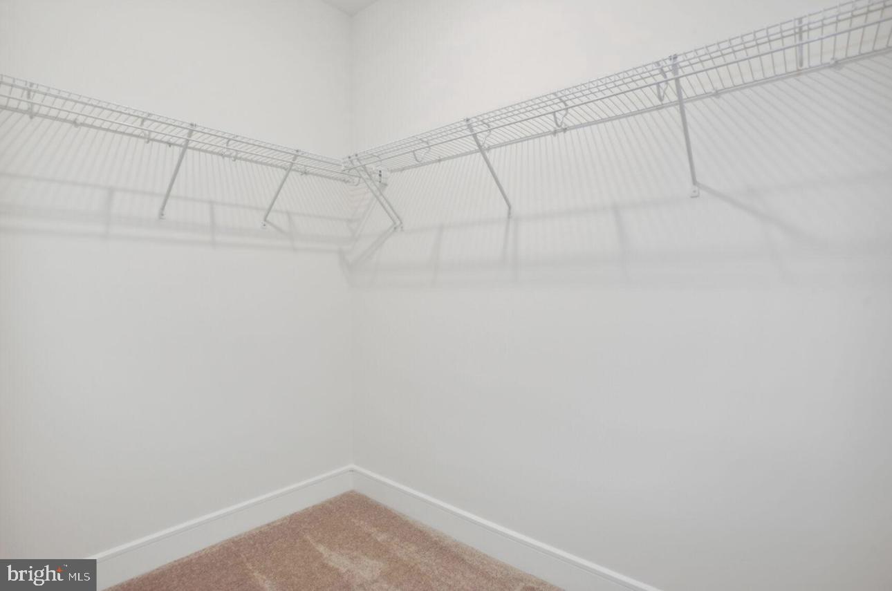 43234 FARRINGDON SQ, ASHBURN, Virginia 20148, 3 Bedrooms Bedrooms, ,3 BathroomsBathrooms,Residential,For sale,43234 FARRINGDON SQ,VALO2105986 MLS # VALO2105986