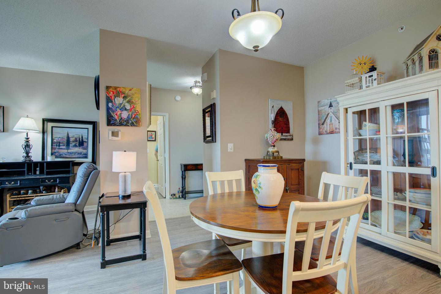 19365 CYPRESS RIDGE TER #1102, LEESBURG, Virginia 20176, 2 Bedrooms Bedrooms, ,2 BathroomsBathrooms,Residential,For sale,19365 CYPRESS RIDGE TER #1102,VALO2105996 MLS # VALO2105996