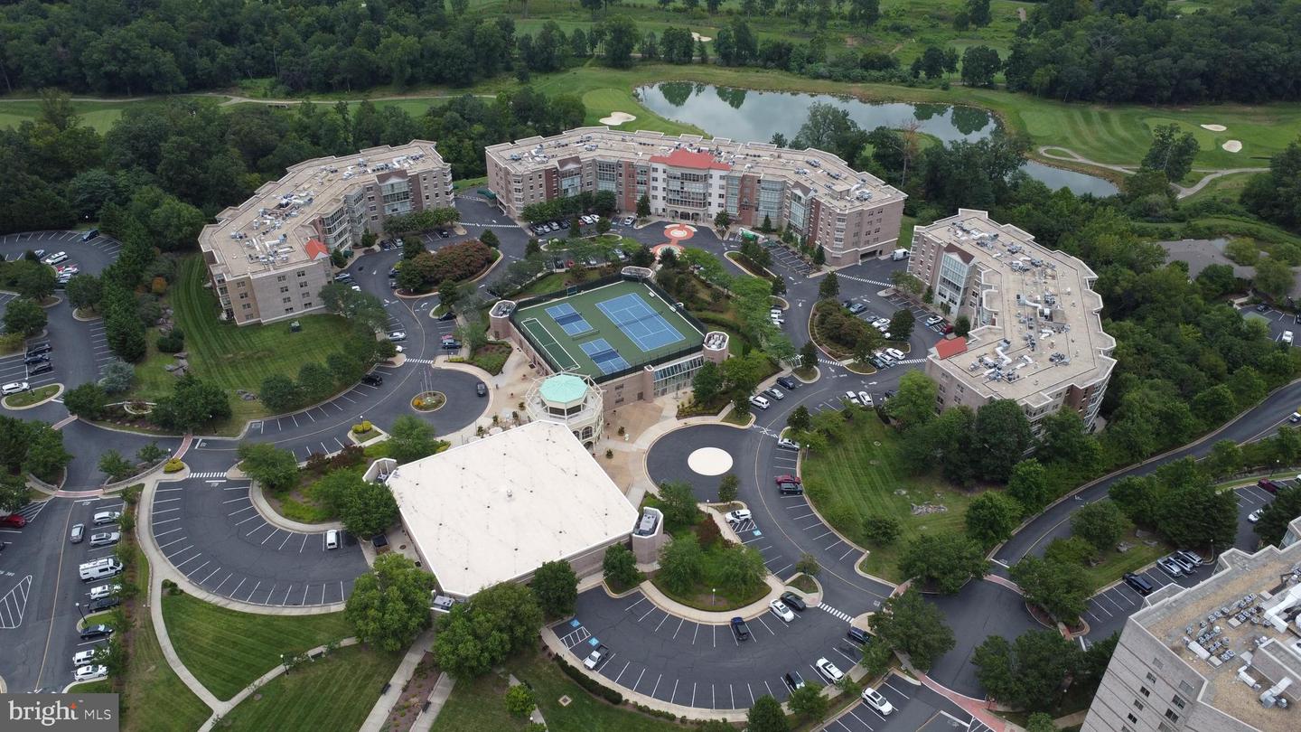 19365 CYPRESS RIDGE TER #1102, LEESBURG, Virginia 20176, 2 Bedrooms Bedrooms, ,2 BathroomsBathrooms,Residential,For sale,19365 CYPRESS RIDGE TER #1102,VALO2105996 MLS # VALO2105996