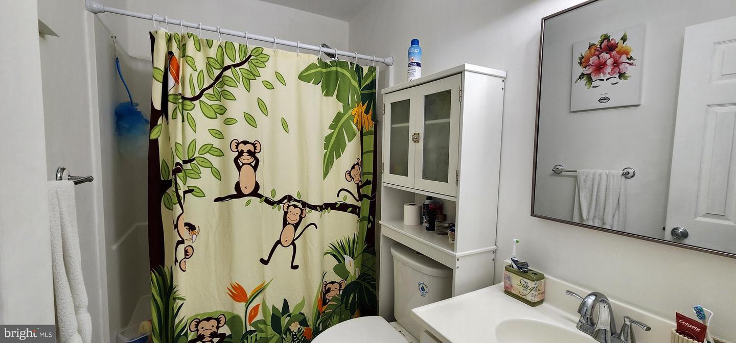 1034 SALISBURY CT, STERLING, Virginia 20164, 3 Bedrooms Bedrooms, ,1 BathroomBathrooms,Residential,For sale,1034 SALISBURY CT,VALO2106002 MLS # VALO2106002