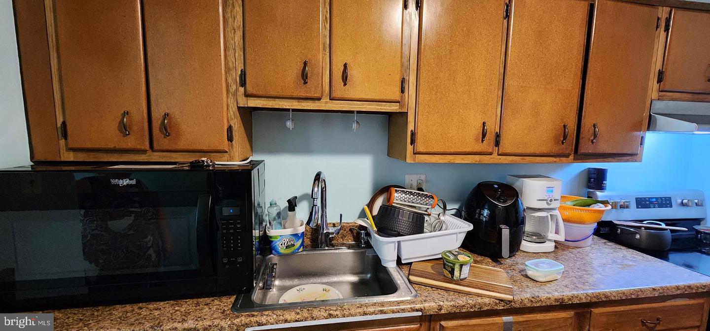 1034 SALISBURY CT, STERLING, Virginia 20164, 3 Bedrooms Bedrooms, ,1 BathroomBathrooms,Residential,For sale,1034 SALISBURY CT,VALO2106002 MLS # VALO2106002