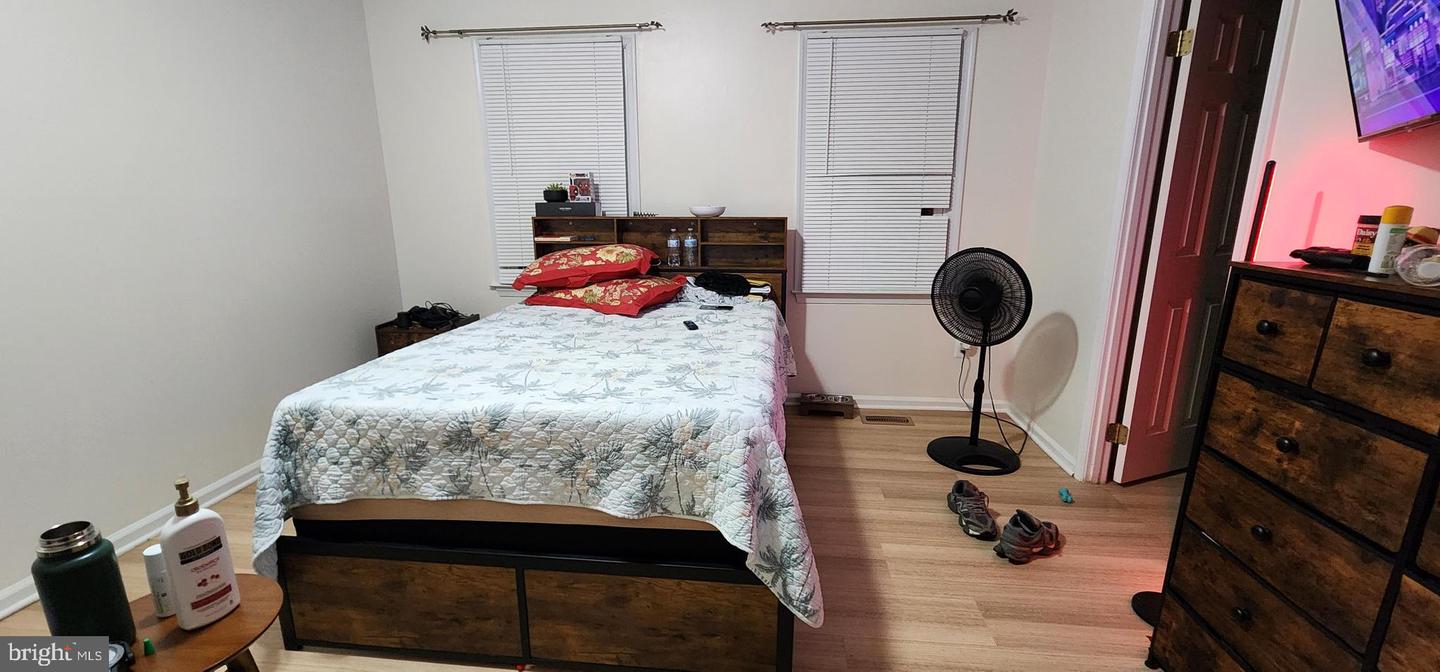 1034 SALISBURY CT, STERLING, Virginia 20164, 3 Bedrooms Bedrooms, ,1 BathroomBathrooms,Residential,For sale,1034 SALISBURY CT,VALO2106002 MLS # VALO2106002