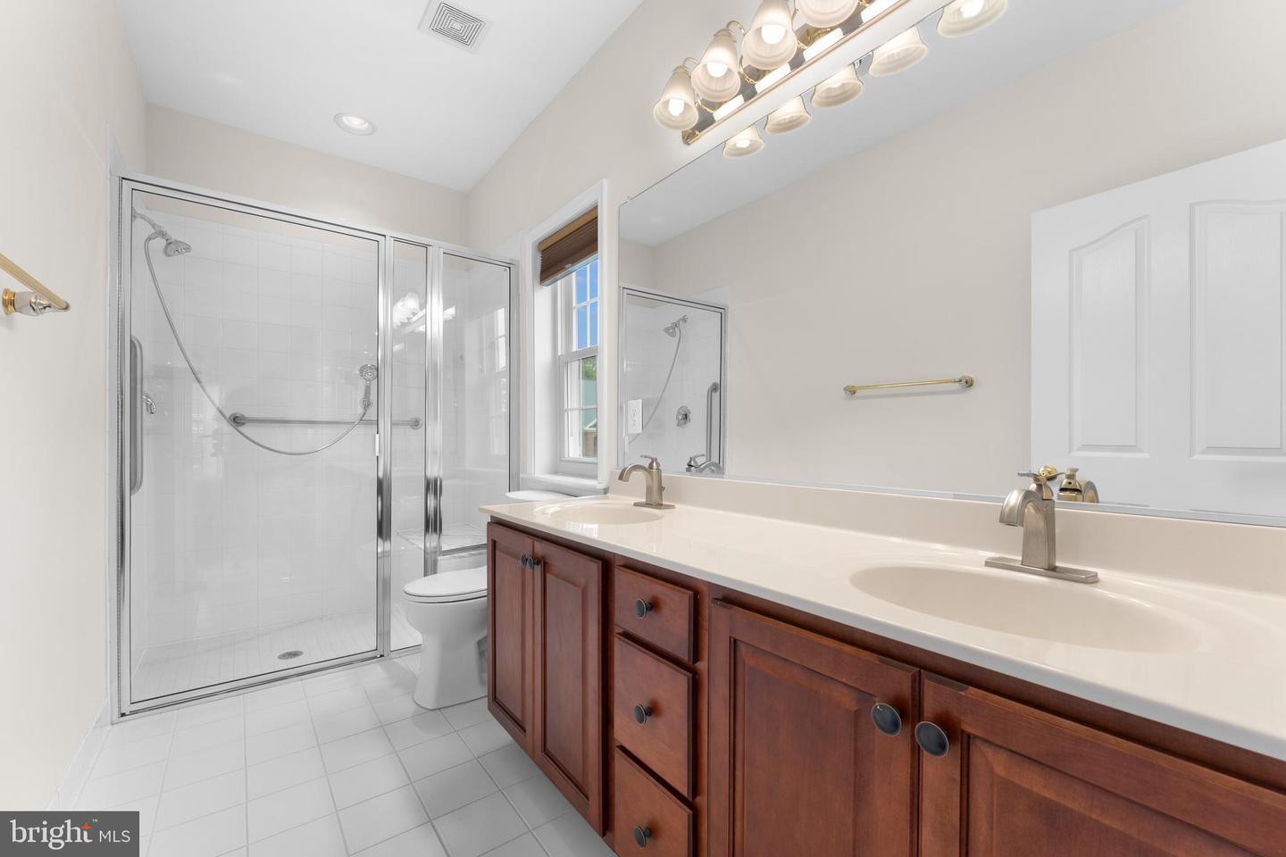 13141 TRIPLE CROWN LOOP, GAINESVILLE, Virginia 20155, 2 Bedrooms Bedrooms, ,4 BathroomsBathrooms,Residential,For sale,13141 TRIPLE CROWN LOOP,VAPW2103170 MLS # VAPW2103170