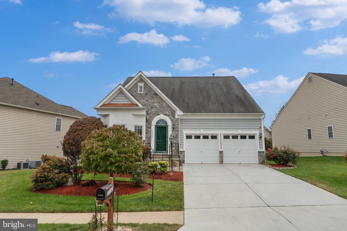 13141 TRIPLE CROWN LOOP, GAINESVILLE, Virginia 20155, 2 Bedrooms Bedrooms, ,4 BathroomsBathrooms,Residential,For sale,13141 TRIPLE CROWN LOOP,VAPW2103170 MLS # VAPW2103170