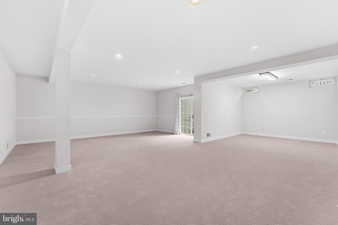 13141 TRIPLE CROWN LOOP, GAINESVILLE, Virginia 20155, 2 Bedrooms Bedrooms, ,4 BathroomsBathrooms,Residential,For sale,13141 TRIPLE CROWN LOOP,VAPW2103170 MLS # VAPW2103170