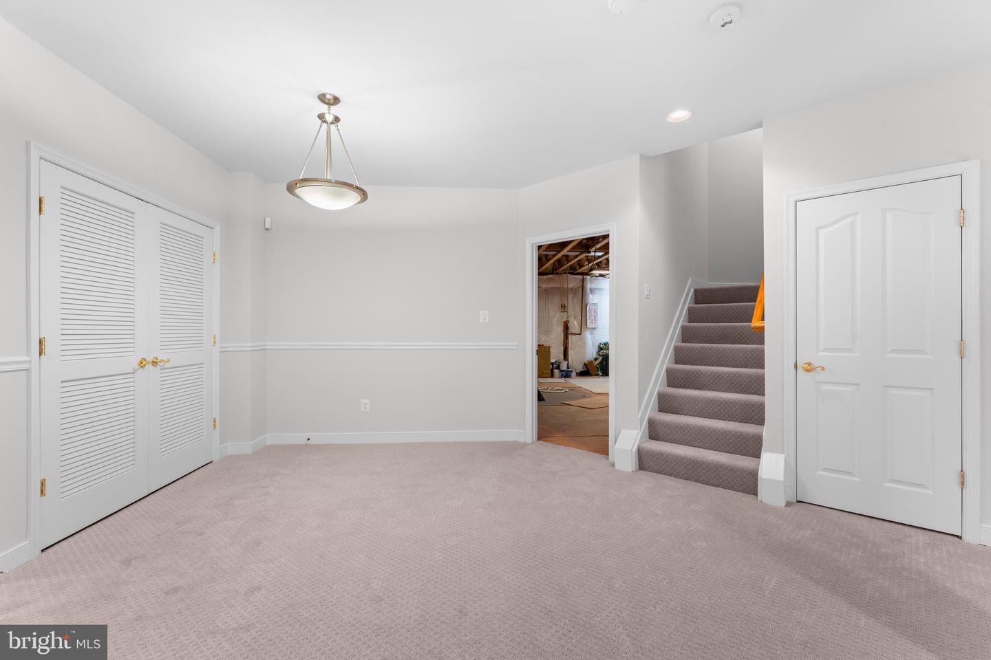 13141 TRIPLE CROWN LOOP, GAINESVILLE, Virginia 20155, 2 Bedrooms Bedrooms, ,4 BathroomsBathrooms,Residential,For sale,13141 TRIPLE CROWN LOOP,VAPW2103170 MLS # VAPW2103170