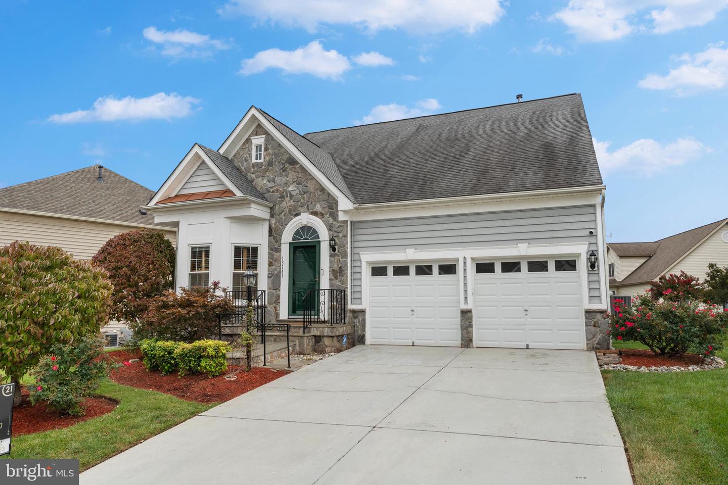 13141 TRIPLE CROWN LOOP, GAINESVILLE, Virginia 20155, 2 Bedrooms Bedrooms, ,4 BathroomsBathrooms,Residential,For sale,13141 TRIPLE CROWN LOOP,VAPW2103170 MLS # VAPW2103170