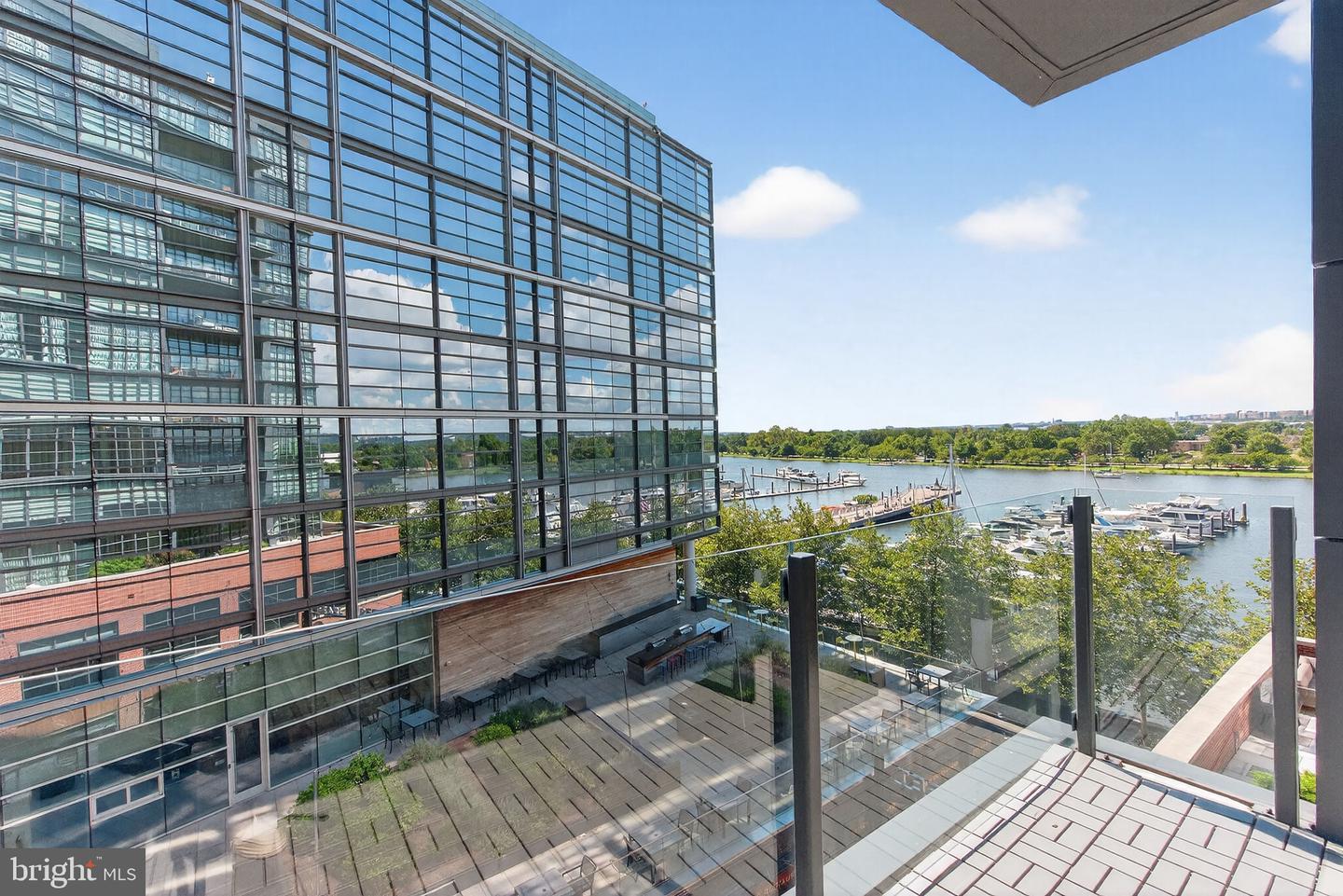 45 SUTTON SQ SW #509, WASHINGTON, District Of Columbia 20024, 3 Bedrooms Bedrooms, ,2 BathroomsBathrooms,Residential,For sale,45 SUTTON SQ SW #509,DCDC2220424 MLS # DCDC2220424 45 SUTTON SQ SW #509, WASHINGTON, District Of Columbia 20024, 3 Bedrooms Bedrooms, ,2 BathroomsBathrooms,Residential,For sale,45 SUTTON SQ SW #509,DCDC2220424 MLS # DCDC2220424