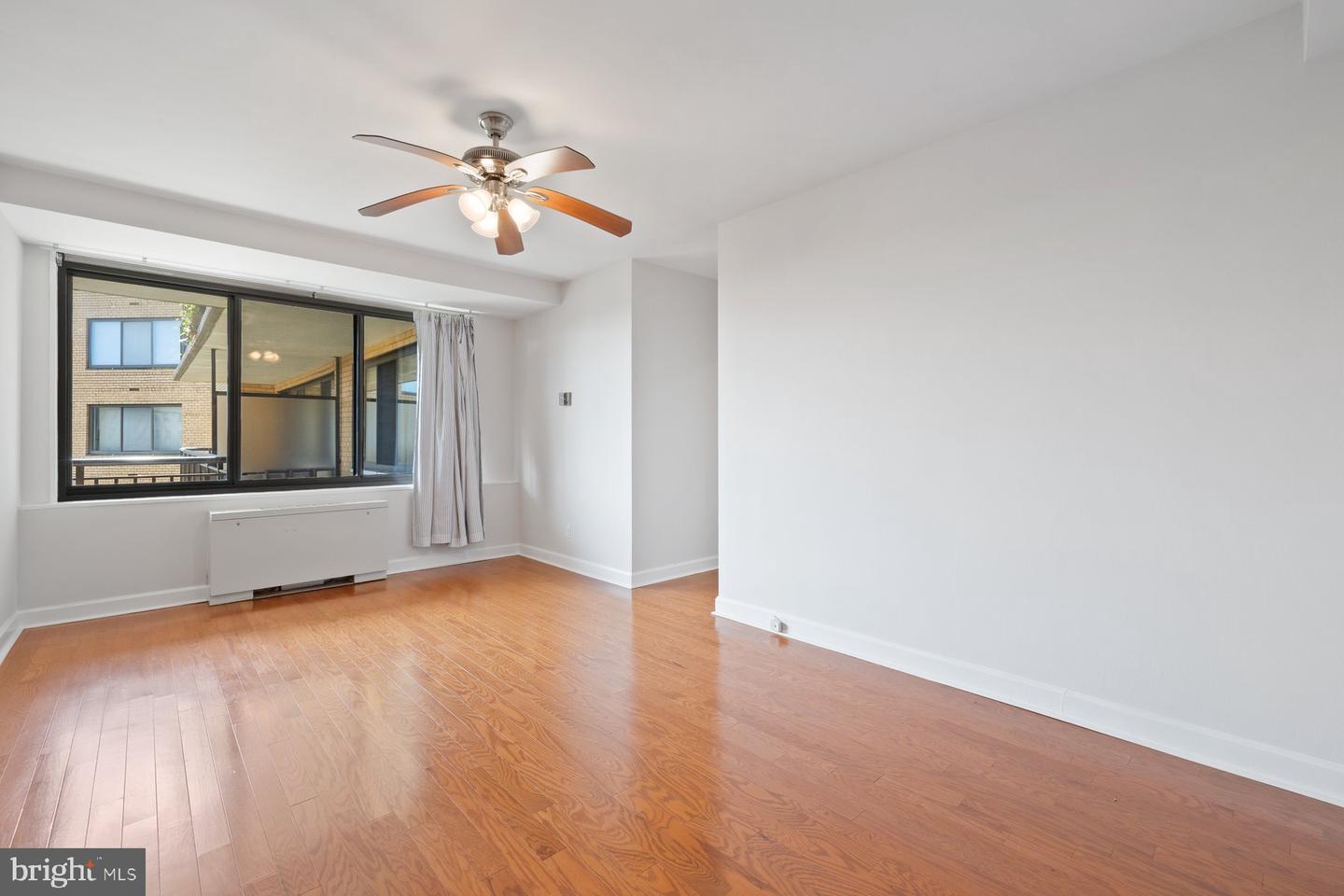 4740 CONNECTICUT AVE NW #804, WASHINGTON, District Of Columbia 20008, 1 Bedroom Bedrooms, ,1 BathroomBathrooms,Residential,For sale,4740 CONNECTICUT AVE NW #804,DCDC2220544 MLS # DCDC2220544 4740 CONNECTICUT AVE NW #804, WASHINGTON, District Of Columbia 20008, 1 Bedroom Bedrooms, ,1 BathroomBathrooms,Residential,For sale,4740 CONNECTICUT AVE NW #804,DCDC2220544 MLS # DCDC2220544