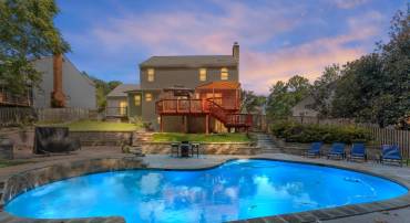 4082 WESTWIND DR, WOODBRIDGE, Virginia 22193, 5 Bedrooms Bedrooms, 9 Rooms Rooms,3 BathroomsBathrooms,Residential,For sale,4082 WESTWIND DR,VAPW2103340 MLS # VAPW2103340
