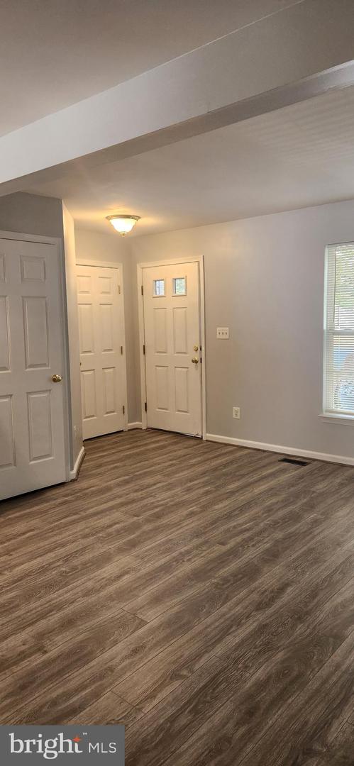 9075 FALCON GLEN CT, BRISTOW, Virginia 20136, 3 Bedrooms Bedrooms, 11 Rooms Rooms,3 BathroomsBathrooms,Residential,For sale,9075 FALCON GLEN CT,VAPW2103478 MLS # VAPW2103478