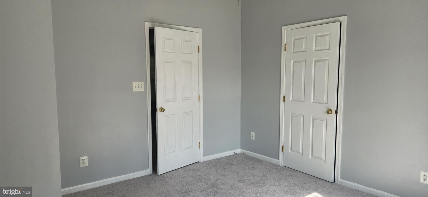 9075 FALCON GLEN CT, BRISTOW, Virginia 20136, 3 Bedrooms Bedrooms, 11 Rooms Rooms,3 BathroomsBathrooms,Residential,For sale,9075 FALCON GLEN CT,VAPW2103478 MLS # VAPW2103478
