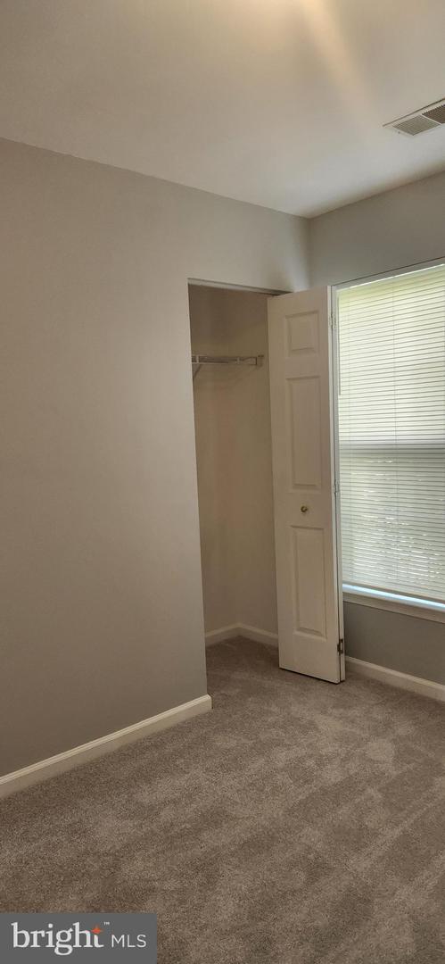9075 FALCON GLEN CT, BRISTOW, Virginia 20136, 3 Bedrooms Bedrooms, 11 Rooms Rooms,3 BathroomsBathrooms,Residential,For sale,9075 FALCON GLEN CT,VAPW2103478 MLS # VAPW2103478