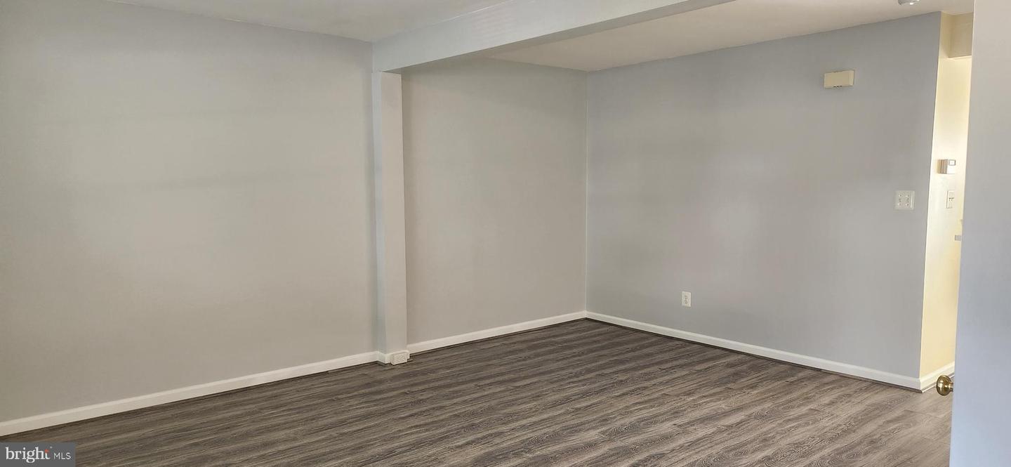9075 FALCON GLEN CT, BRISTOW, Virginia 20136, 3 Bedrooms Bedrooms, 11 Rooms Rooms,3 BathroomsBathrooms,Residential,For sale,9075 FALCON GLEN CT,VAPW2103478 MLS # VAPW2103478
