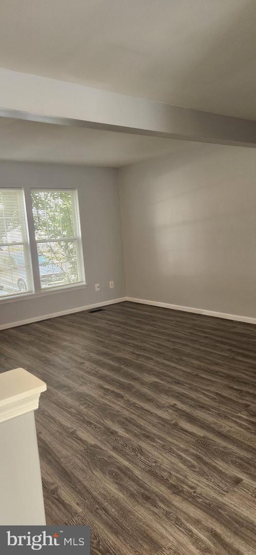9075 FALCON GLEN CT, BRISTOW, Virginia 20136, 3 Bedrooms Bedrooms, 11 Rooms Rooms,3 BathroomsBathrooms,Residential,For sale,9075 FALCON GLEN CT,VAPW2103478 MLS # VAPW2103478