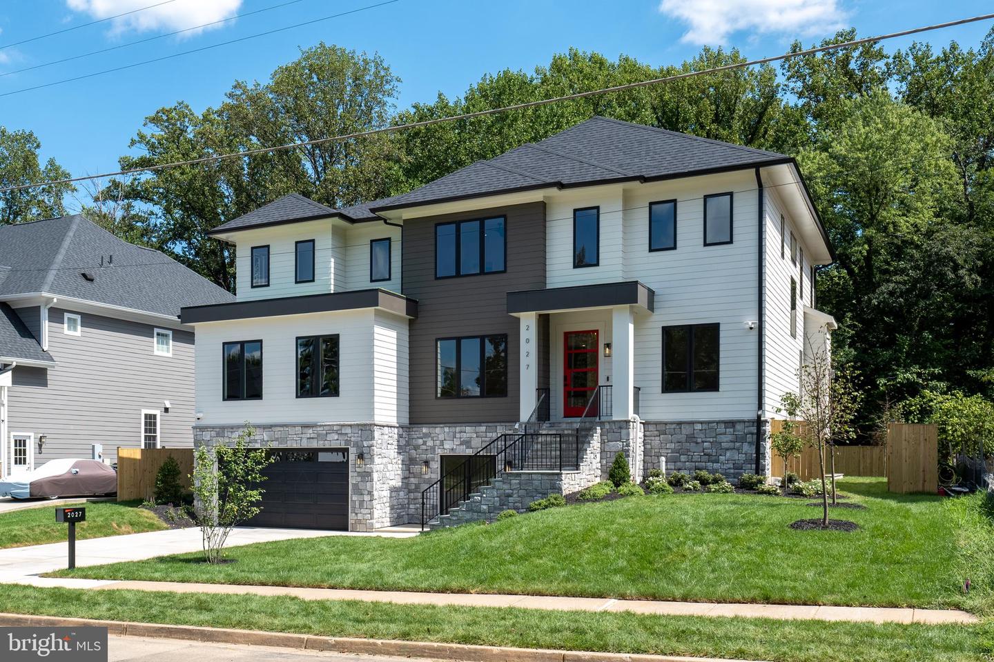 1935 FOXHALL RD, MCLEAN, Virginia 22101, 6 Bedrooms Bedrooms, ,6 BathroomsBathrooms,Residential,For sale,1935 FOXHALL RD,VAFX2265902 MLS # VAFX2265902