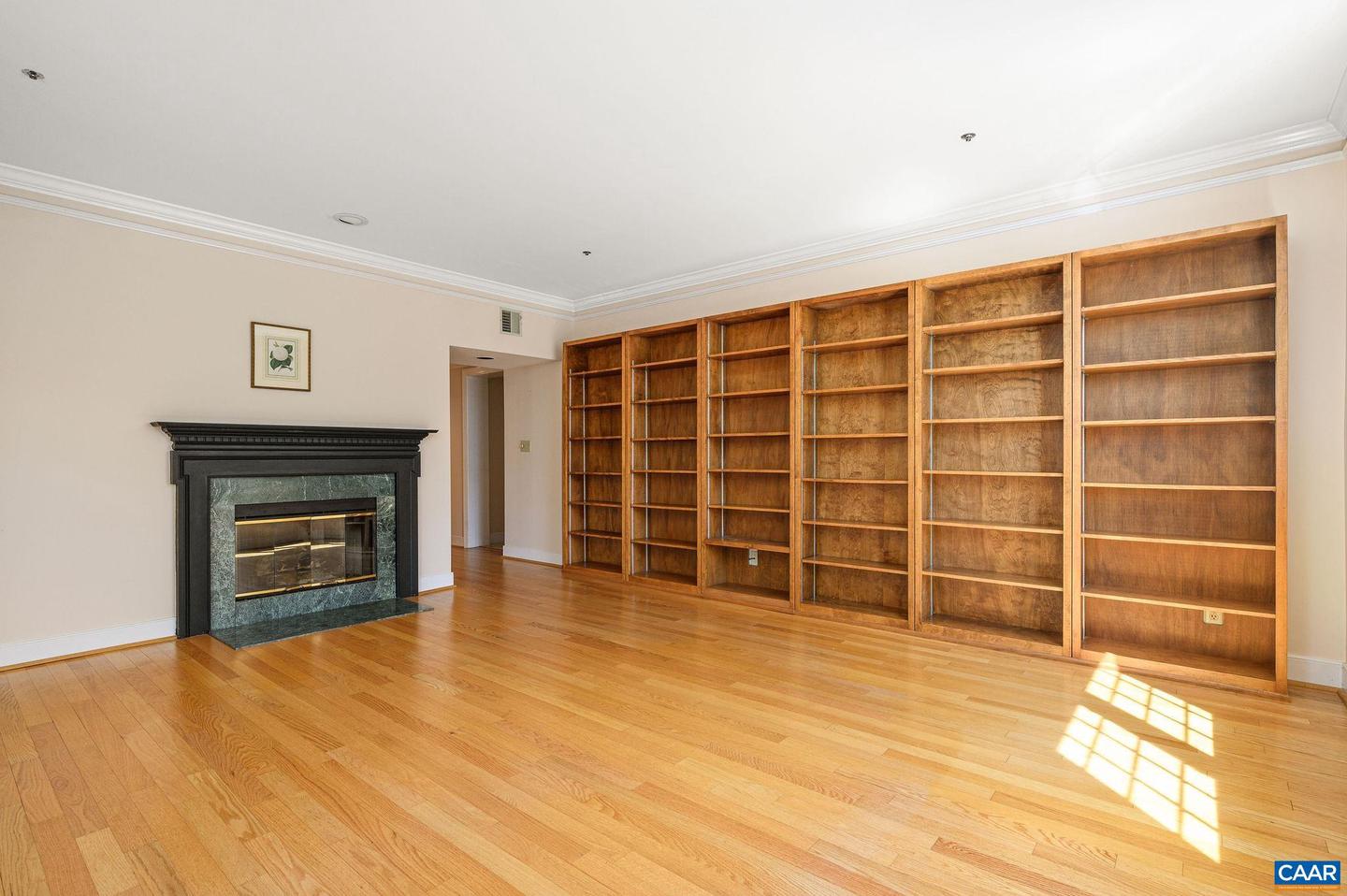 249 EAST JEFFERSON ST, CHARLOTTESVILLE, Virginia 22902, 3 Bedrooms Bedrooms, ,2 BathroomsBathrooms,Residential,For sale,249 EAST JEFFERSON ST,668790 MLS # 668790