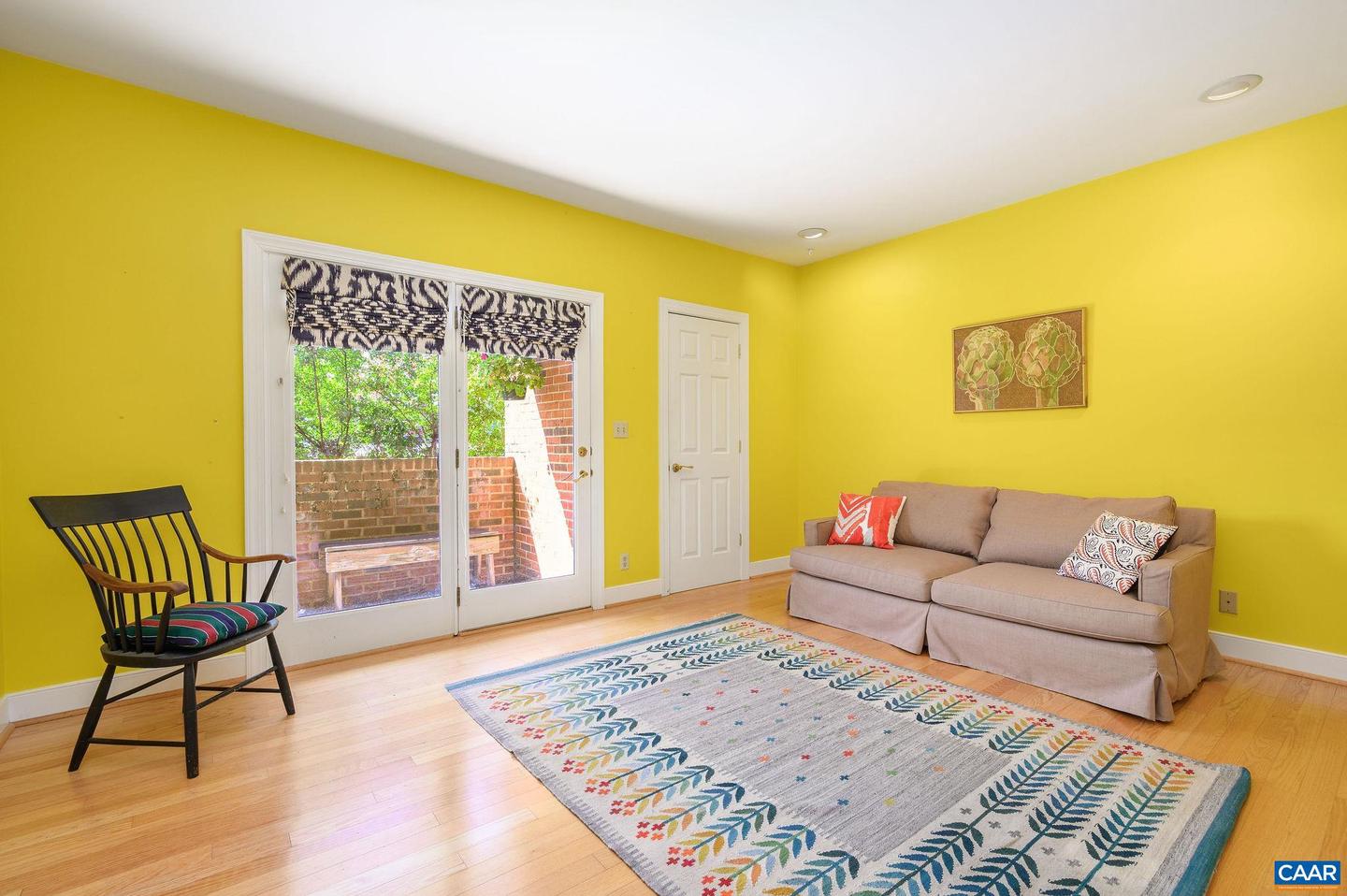 249 EAST JEFFERSON ST, CHARLOTTESVILLE, Virginia 22902, 3 Bedrooms Bedrooms, ,2 BathroomsBathrooms,Residential,For sale,249 EAST JEFFERSON ST,668790 MLS # 668790
