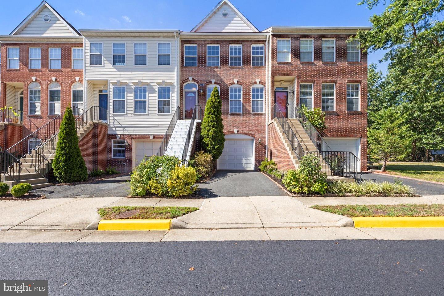 6602 PATENT PARISH LN, ALEXANDRIA, Virginia 22315, 3 Bedrooms Bedrooms, 11 Rooms Rooms,2 BathroomsBathrooms,Residential,For sale,6602 PATENT PARISH LN,VAFX2266144 MLS # VAFX2266144