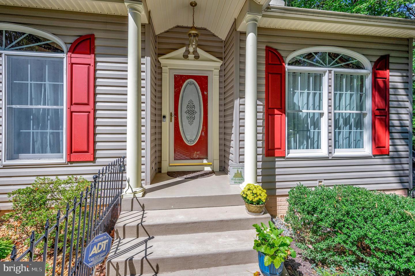 1101 EASTOVER PKWY, LOCUST GROVE, Virginia 22508, 3 Bedrooms Bedrooms, ,2 BathroomsBathrooms,Residential,For sale,1101 EASTOVER PKWY,VAOR2012246 MLS # VAOR2012246
