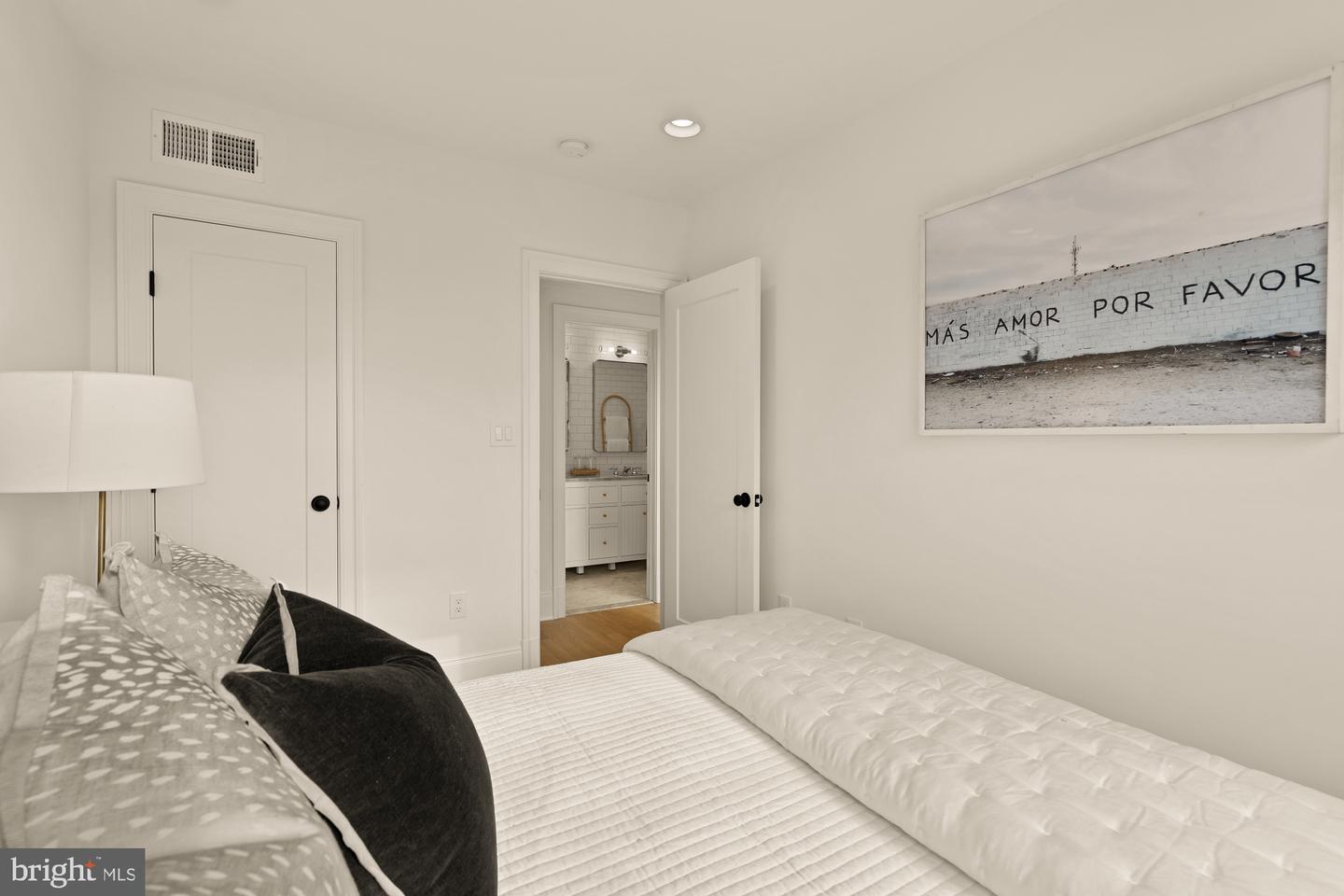 4830 8TH ST NW, WASHINGTON, District Of Columbia 20011, 4 Bedrooms Bedrooms, ,3 BathroomsBathrooms,Residential,For sale,4830 8TH ST NW,DCDC2221754 MLS # DCDC2221754 4830 8TH ST NW, WASHINGTON, District Of Columbia 20011, 4 Bedrooms Bedrooms, ,3 BathroomsBathrooms,Residential,For sale,4830 8TH ST NW,DCDC2221754 MLS # DCDC2221754