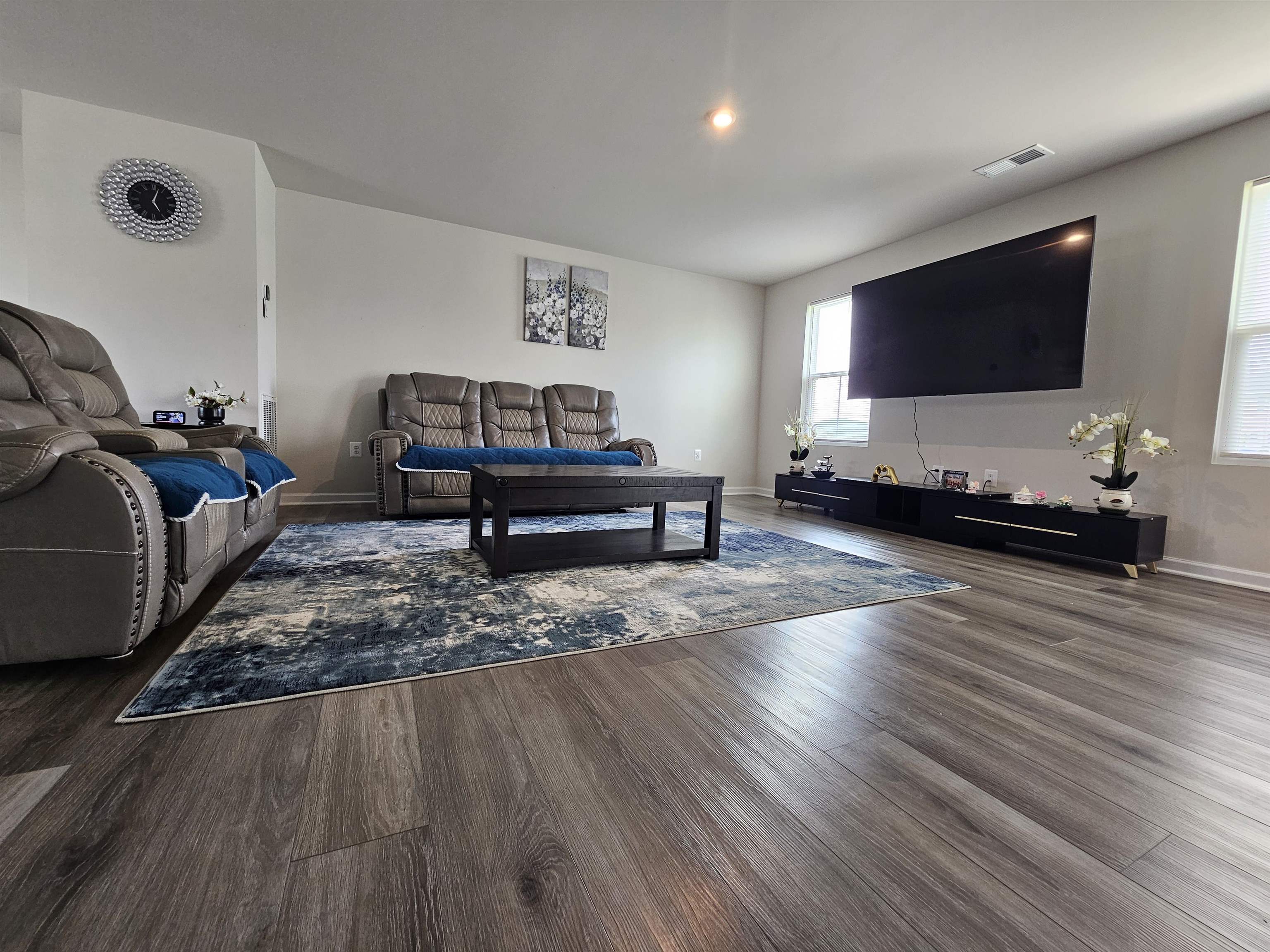 745 WINGTIP WAY, ROCKINGHAM, Virginia 22801, 4 Bedrooms Bedrooms, ,2 BathroomsBathrooms,Residential,745 WINGTIP WAY,668989 MLS # 668989 745 WINGTIP WAY, ROCKINGHAM, Virginia 22801, 4 Bedrooms Bedrooms, ,2 BathroomsBathrooms,Residential,745 WINGTIP WAY,668989 MLS # 668989