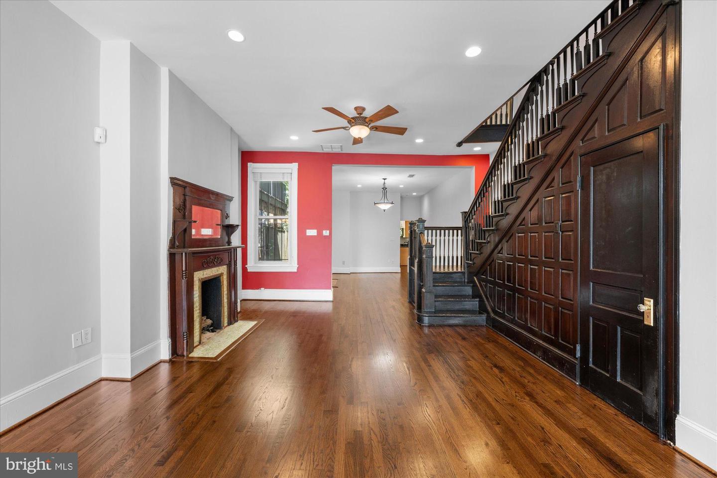 221 M ST NW, WASHINGTON, District Of Columbia 20001, 5 Bedrooms Bedrooms, 9 Rooms Rooms,3 BathroomsBathrooms,Residential,For sale,221 M ST NW,DCDC2221802 MLS # DCDC2221802