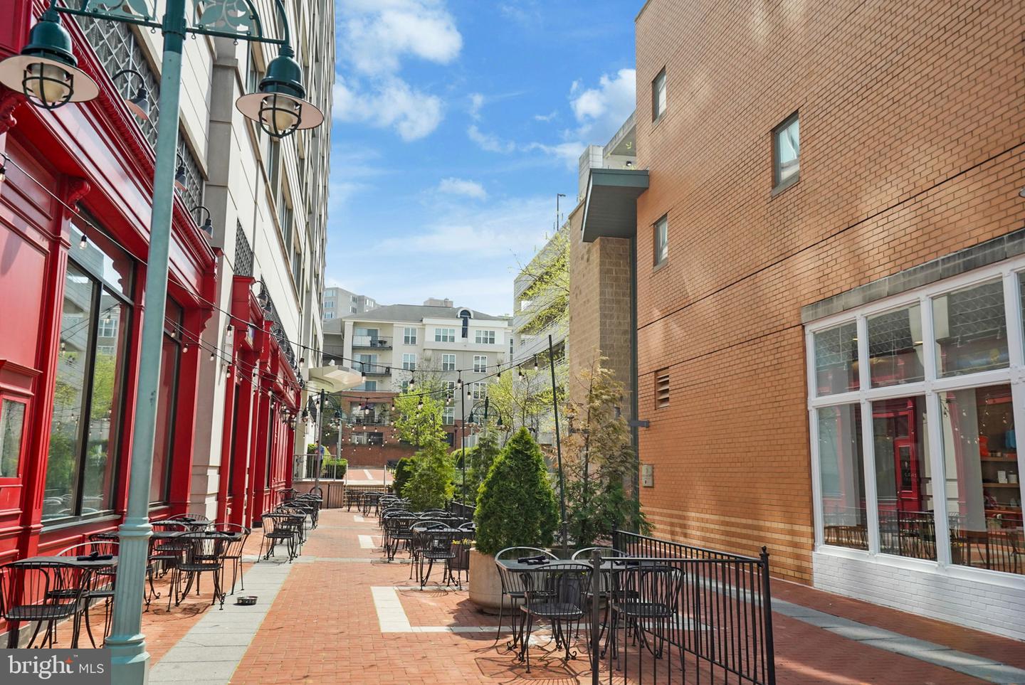 3249 MARTHA CUSTIS DR, ALEXANDRIA, Virginia 22302, 1 Bedroom Bedrooms, ,1 BathroomBathrooms,Residential,For sale,3249 MARTHA CUSTIS DR,VAAX2049574 MLS # VAAX2049574