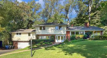3516 HIGHVIEW PL, FALLS CHURCH, Virginia 22044, 4 Bedrooms Bedrooms, ,3 BathroomsBathrooms,Residential,For sale,3516 HIGHVIEW PL,VAFX2267018 MLS # VAFX2267018