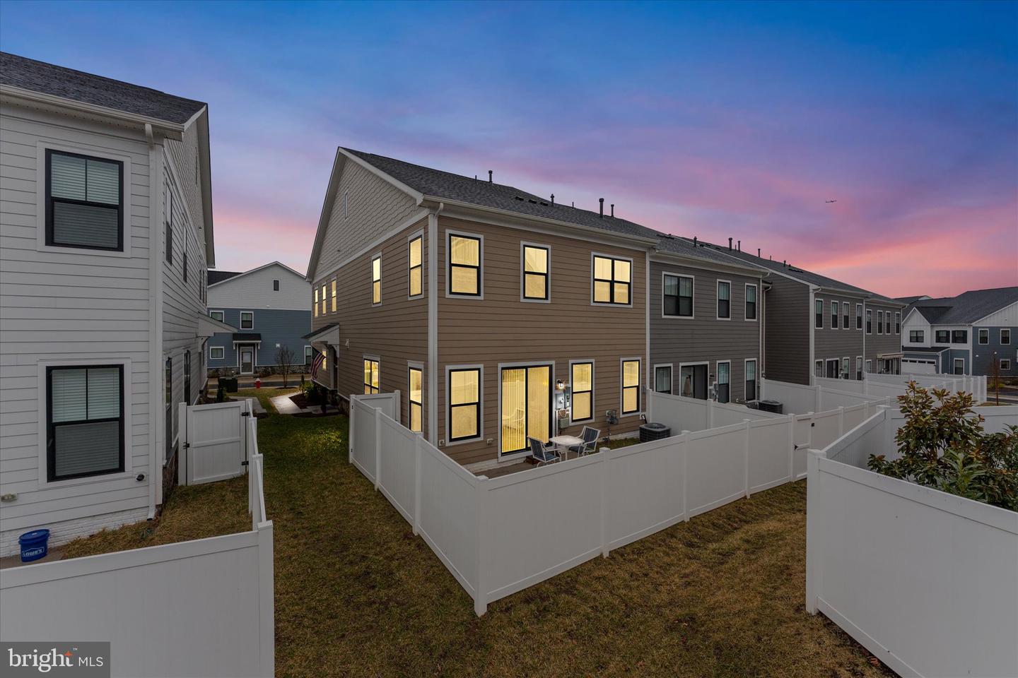 43899 SIREN SONG TER, LEESBURG, Virginia 20176, 3 Bedrooms Bedrooms, ,3 BathroomsBathrooms,Residential,For sale,43899 SIREN SONG TER,VALO2106710 MLS # VALO2106710