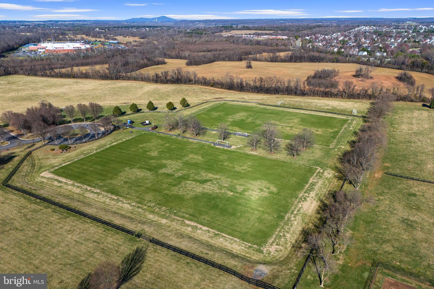 43899 SIREN SONG TER, LEESBURG, Virginia 20176, 3 Bedrooms Bedrooms, ,3 BathroomsBathrooms,Residential,For sale,43899 SIREN SONG TER,VALO2106710 MLS # VALO2106710