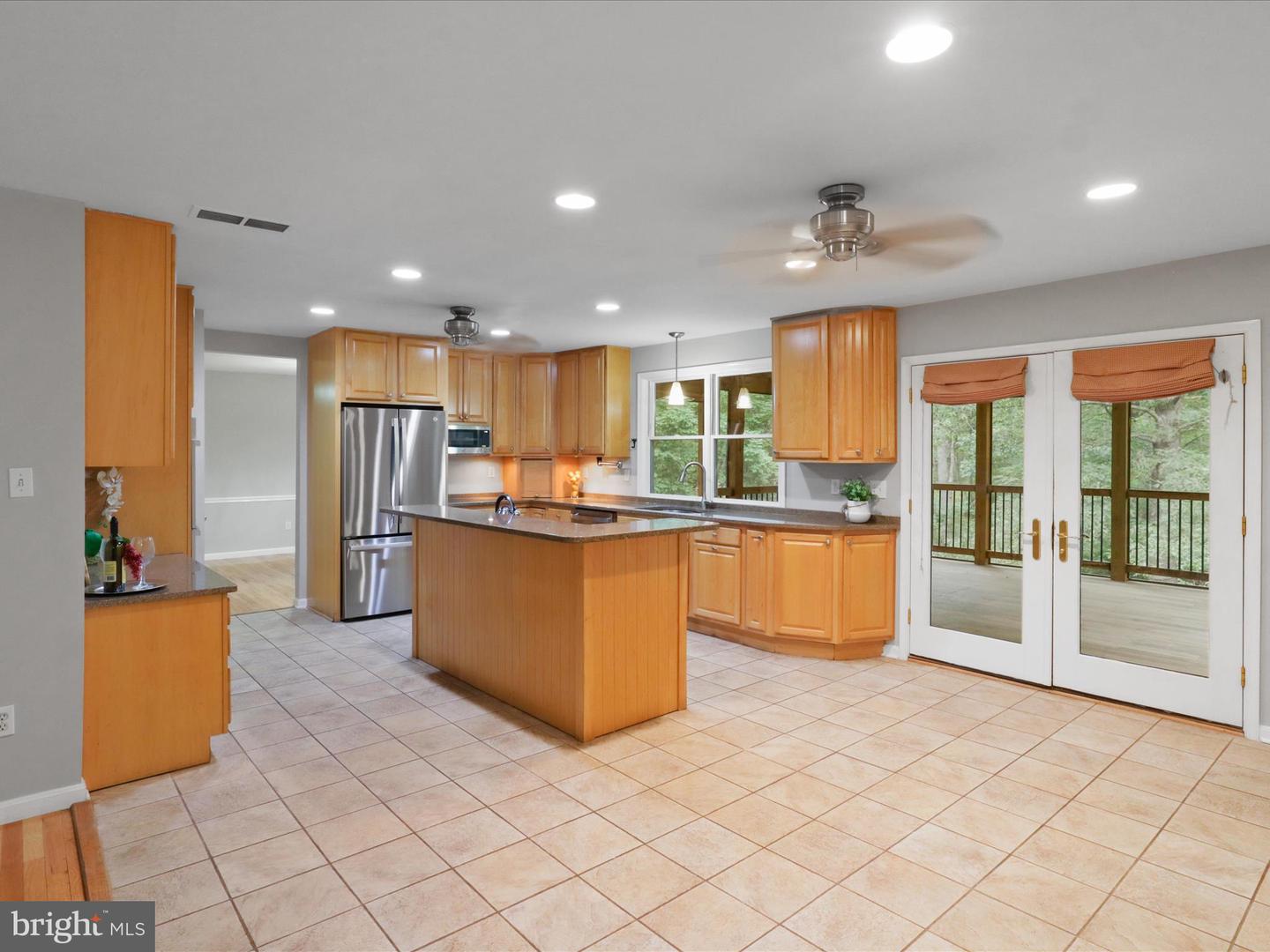 9756 MOOR GREEN DR, MANASSAS, Virginia 20112, 4 Bedrooms Bedrooms, 12 Rooms Rooms,3 BathroomsBathrooms,Residential,For sale,9756 MOOR GREEN DR,VAPW2103914 MLS # VAPW2103914