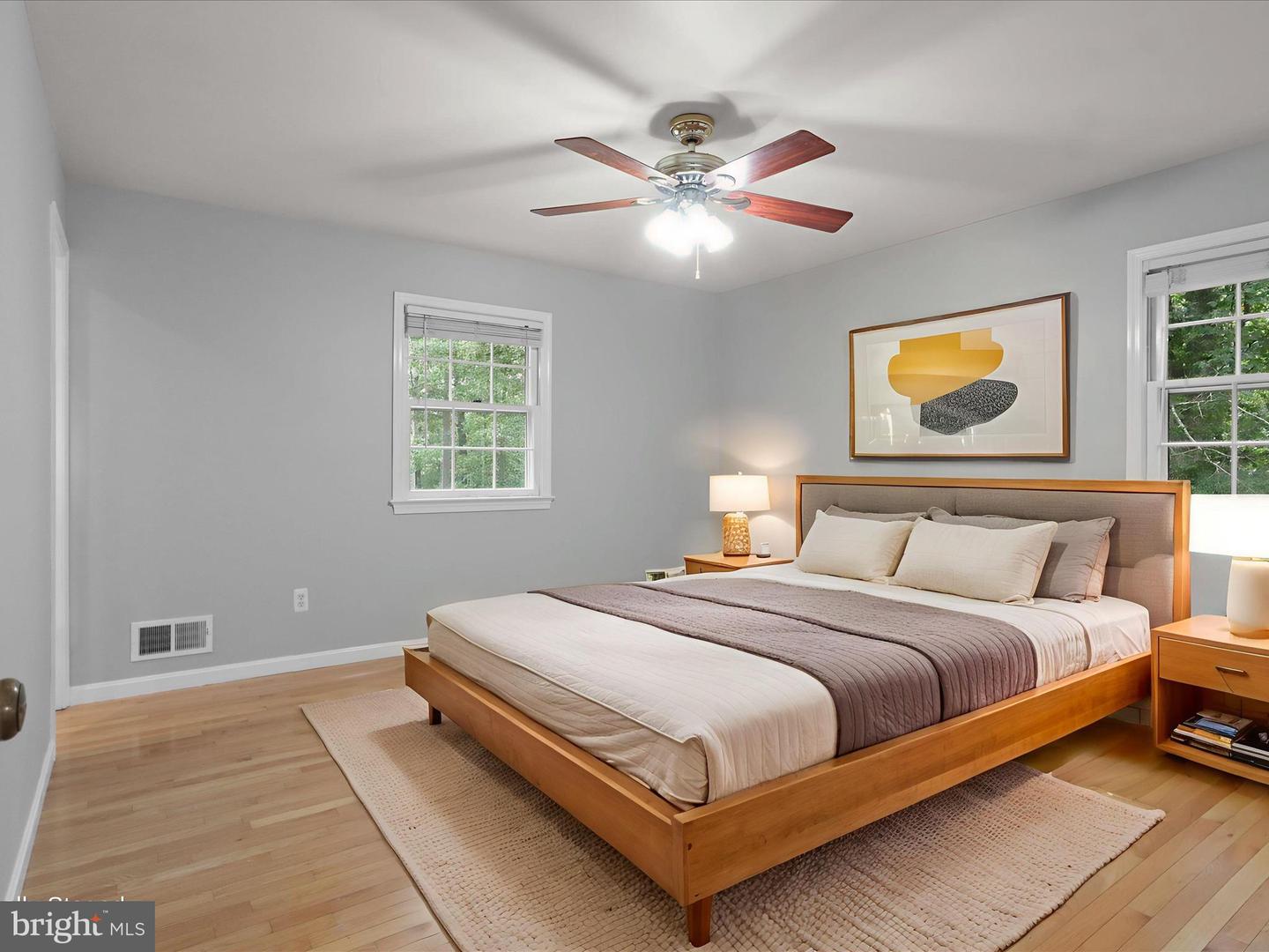 9756 MOOR GREEN DR, MANASSAS, Virginia 20112, 4 Bedrooms Bedrooms, 12 Rooms Rooms,3 BathroomsBathrooms,Residential,For sale,9756 MOOR GREEN DR,VAPW2103914 MLS # VAPW2103914