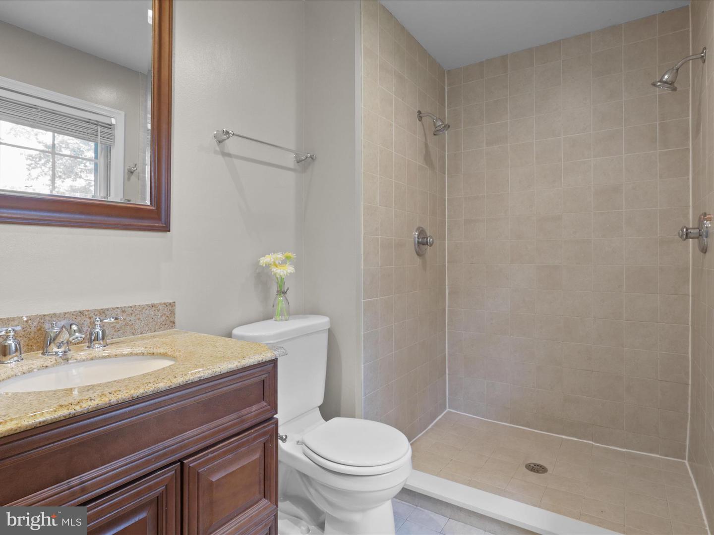 9756 MOOR GREEN DR, MANASSAS, Virginia 20112, 4 Bedrooms Bedrooms, 12 Rooms Rooms,3 BathroomsBathrooms,Residential,For sale,9756 MOOR GREEN DR,VAPW2103914 MLS # VAPW2103914