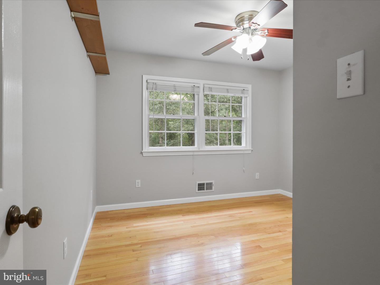 9756 MOOR GREEN DR, MANASSAS, Virginia 20112, 4 Bedrooms Bedrooms, 12 Rooms Rooms,3 BathroomsBathrooms,Residential,For sale,9756 MOOR GREEN DR,VAPW2103914 MLS # VAPW2103914
