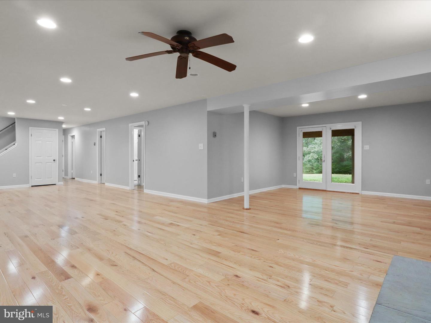 9756 MOOR GREEN DR, MANASSAS, Virginia 20112, 4 Bedrooms Bedrooms, 12 Rooms Rooms,3 BathroomsBathrooms,Residential,For sale,9756 MOOR GREEN DR,VAPW2103914 MLS # VAPW2103914